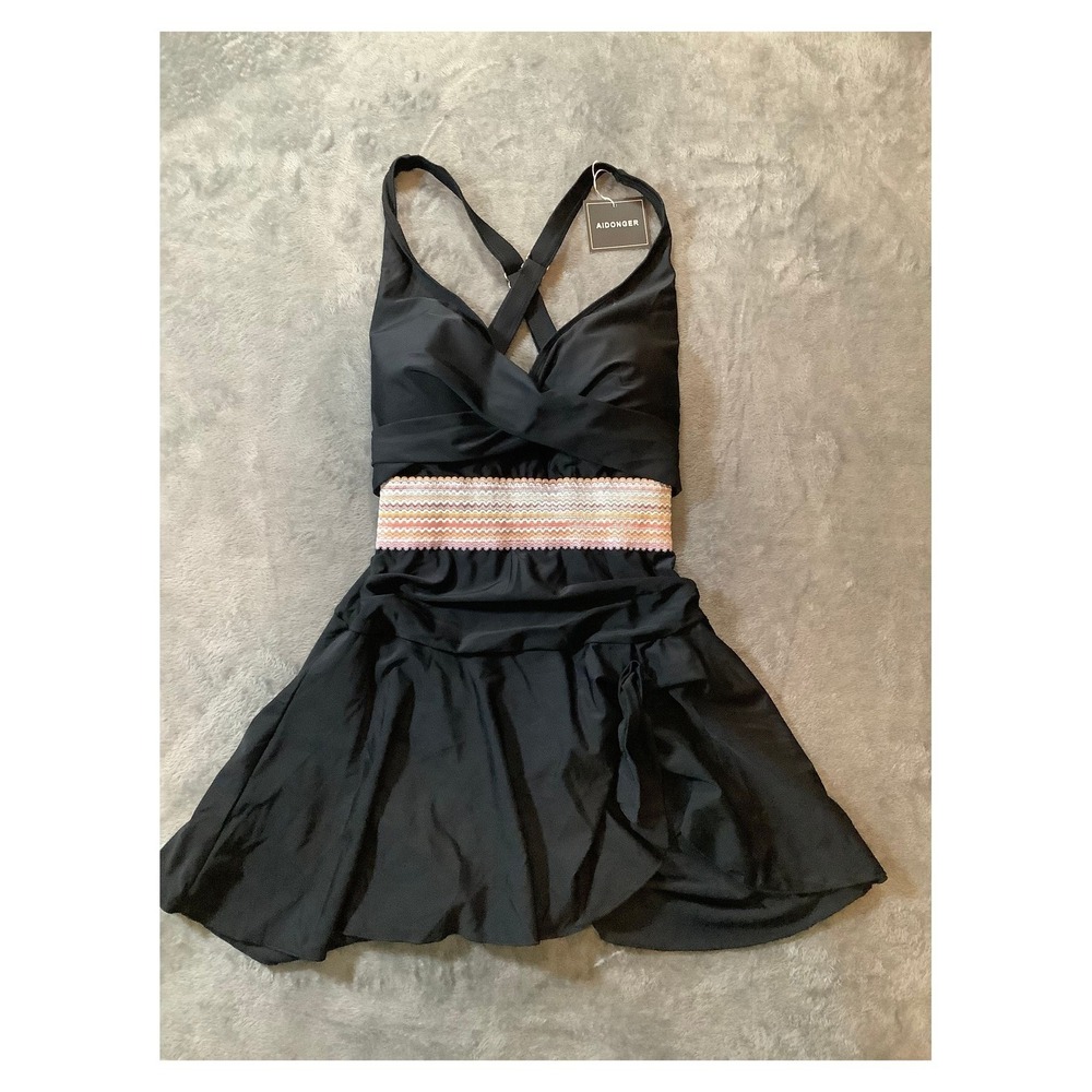 Aidonger Women's Black Swimdress One Piece Swimsuit Ruched Padded Size‎ M NWT